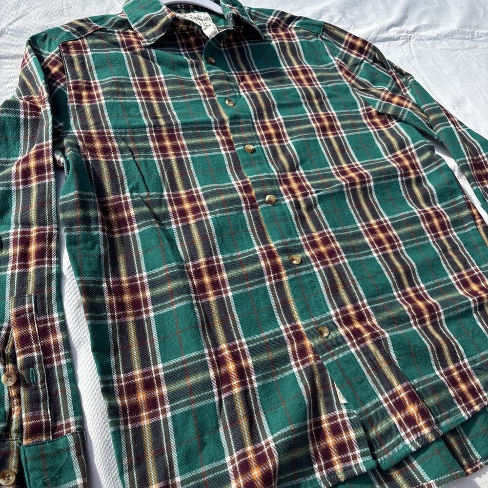 Cakeworthy Disney Hocus Pocus Winifred Midler Plaid Flannel LS Button Up - M EUC - Picture 5 of 11